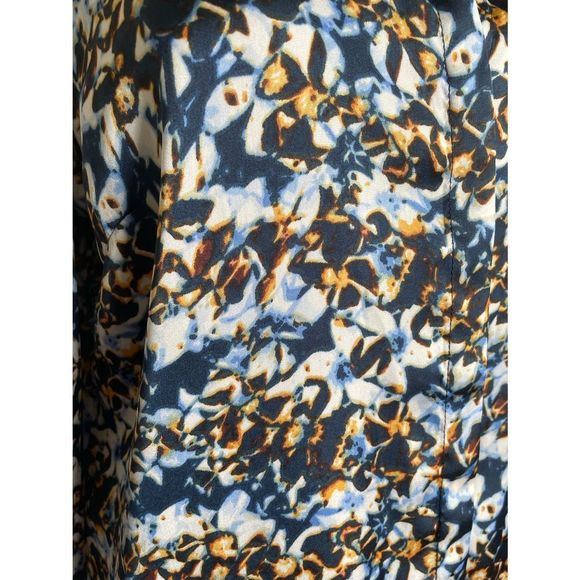 💙 Vintage Floral Blouse - Picture 3 of 9